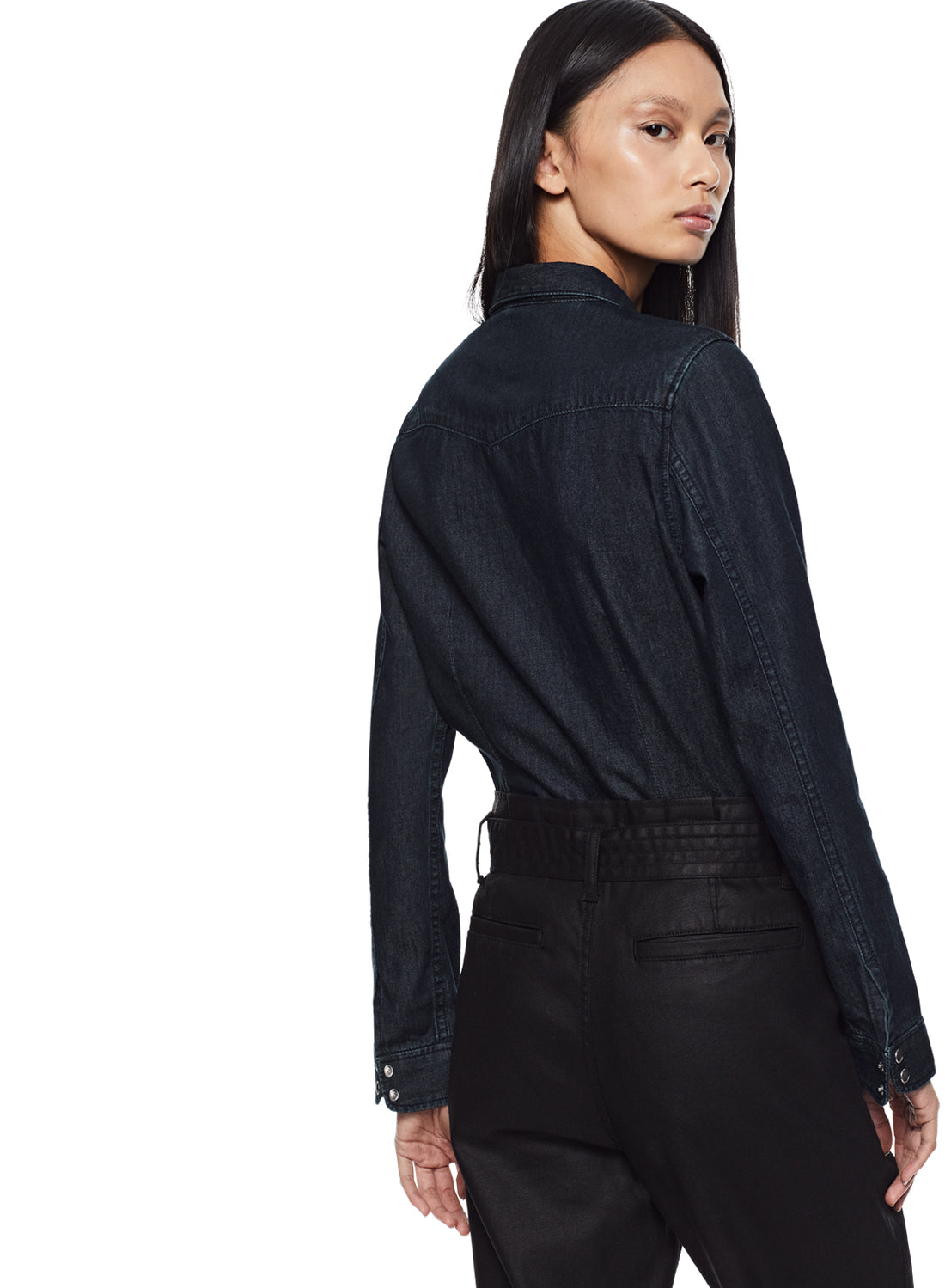 Back of Women's Dark Indigo Shrunken Chambray Shirt